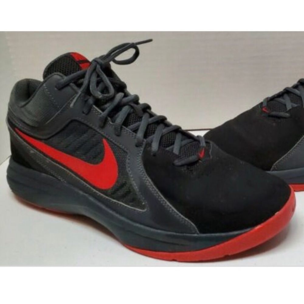 mens nike overplay viii